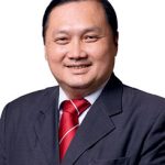 精英⼤学副校长兼商业，经济与会计学院院长